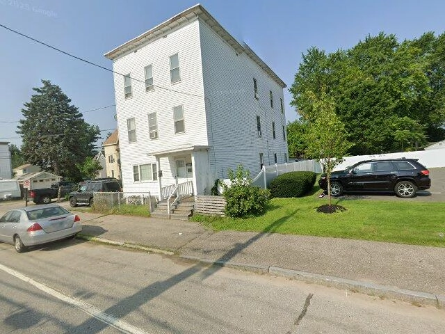 House image located at Islip, NY 11751