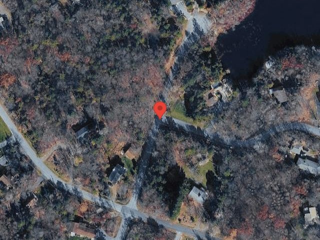House image located at Round Lake, IL 60073