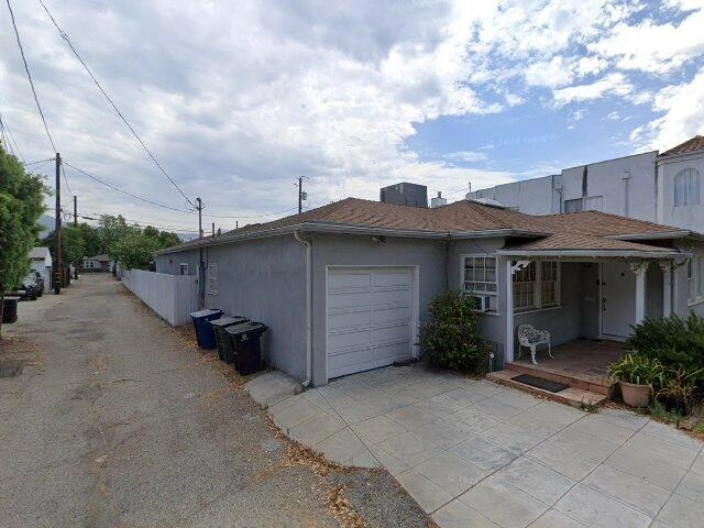 House image located at Burbank, CA 91506