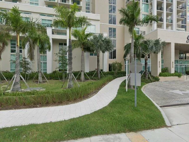 House image located at Dania, FL 33004