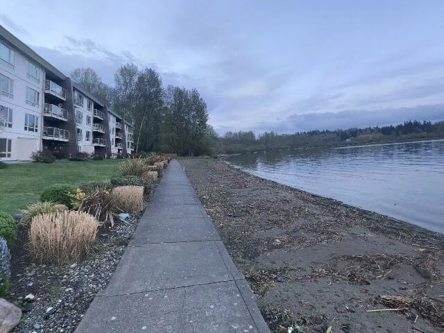 House image located at Kirkland, WA 98034