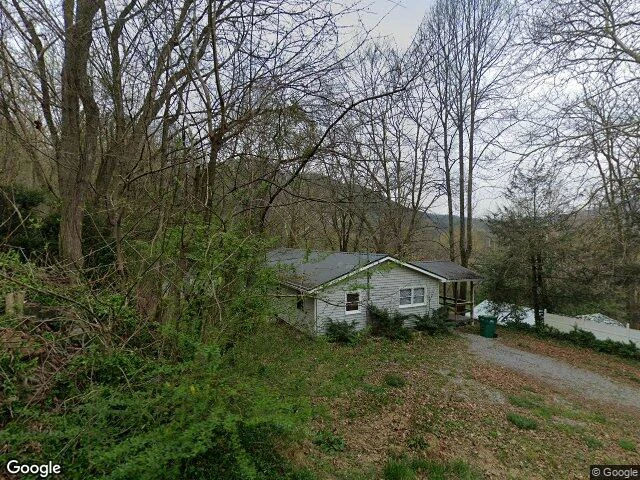 House image located at Hampton, TN 37658