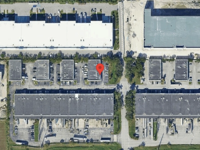 House image located at Miami, FL 33178