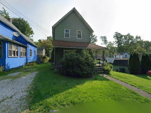 House image located at Conneaut, OH 44030
