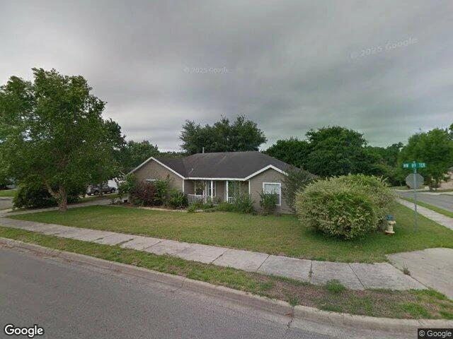 House image located at Gainesville, FL 32606