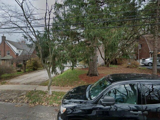 House image located at Wayne, PA 19087