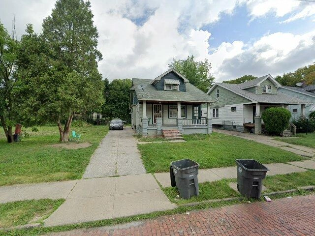 House image located at Cleveland, OH 44105