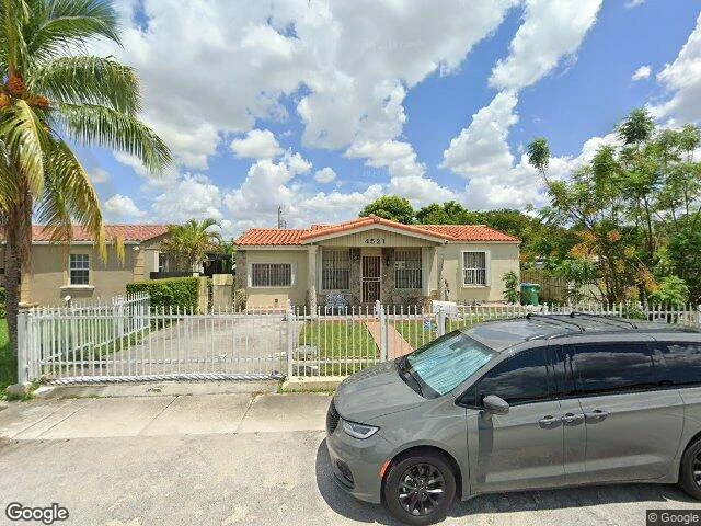 House image located at Miami, FL 33134