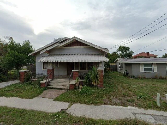 House image located at Tampa, FL 33603
