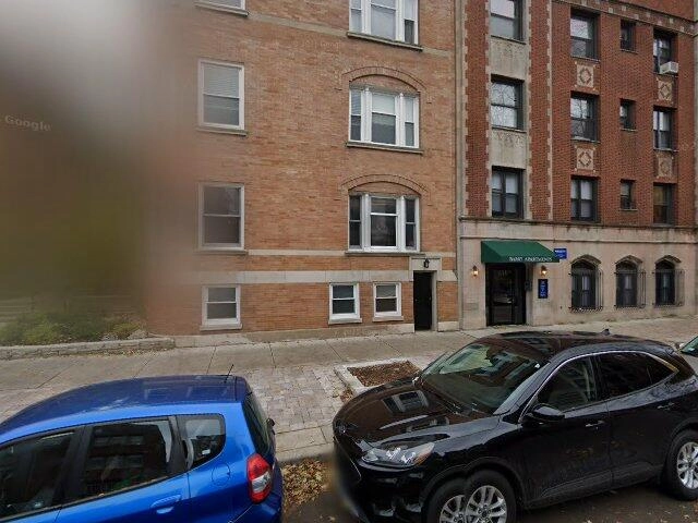 House image located at Chicago, IL 60657