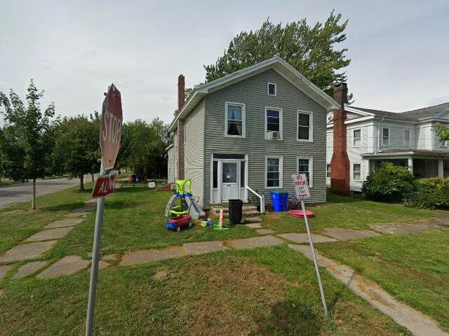 House image located at Medina, NY 14103