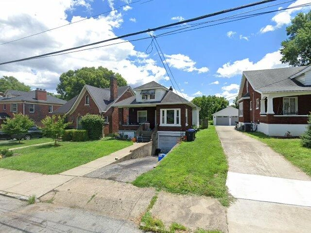 House image located at Louisville, KY 40206