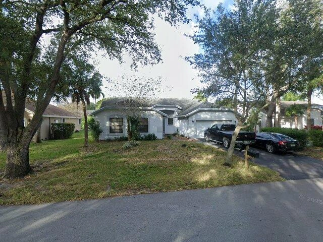 House image located at Pompano Beach, FL 33073