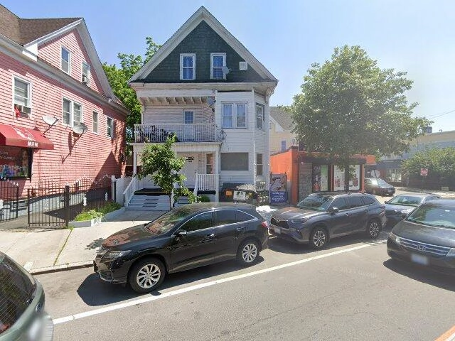 House image located at Akron, PA 17501