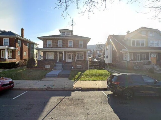 House image located at Reading, PA 19604