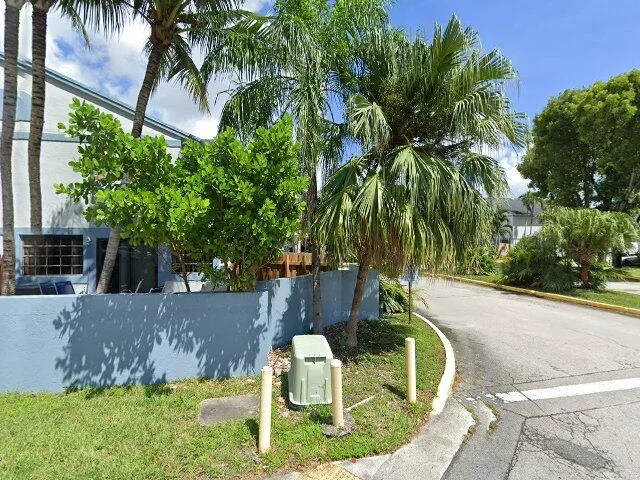 House image located at Miami, FL 33184