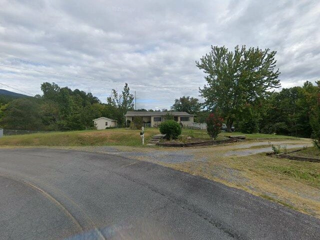 House image located at Chatsworth, GA 30705