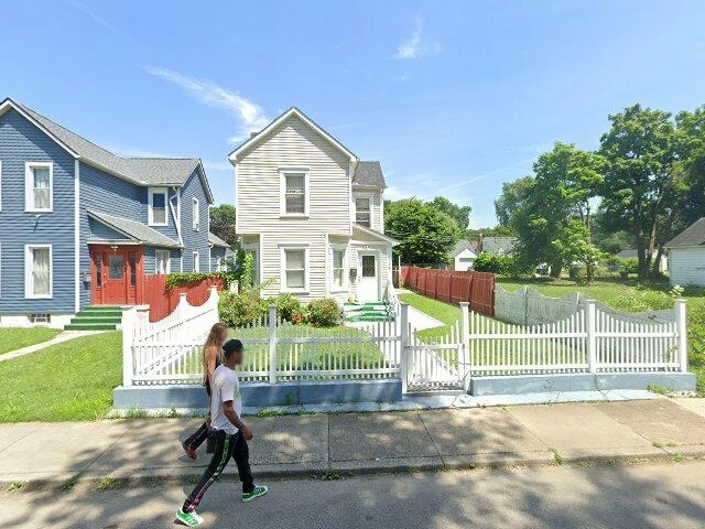 House image located at Dayton, OH 45403