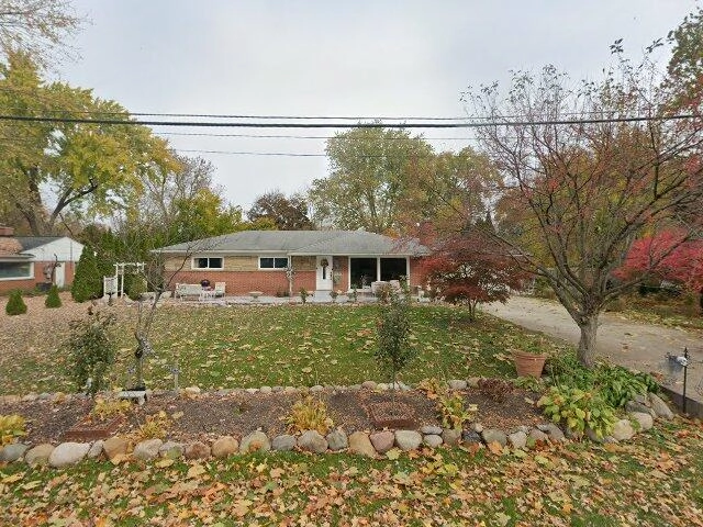 House image located at Farmington, MI 48334