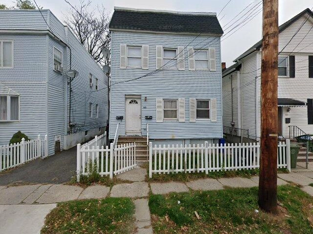 House image located at Linden, NJ 07036