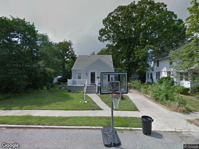 House image located at Lindenhurst, NY 11757