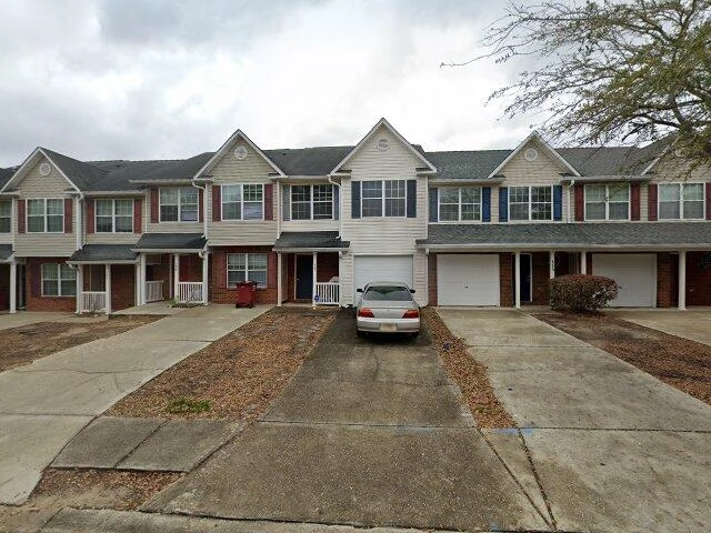 House image located at Crestview, FL 32539