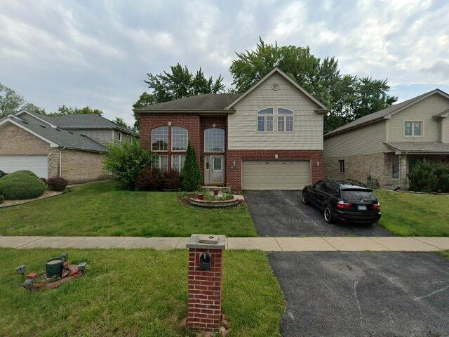 House image located at Country Club Hills, IL 60478