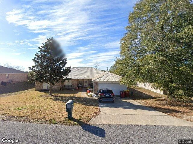 House image located at Crestview, FL 32536