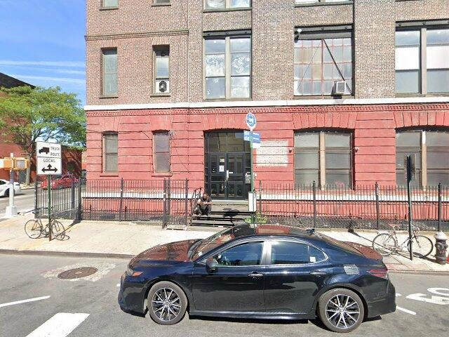 House image located at Oshkosh, WI 54901