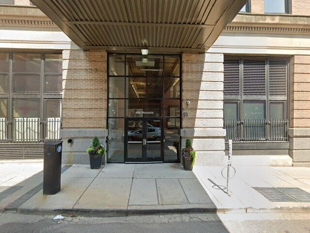 House image located at Saint Paul, MN 55101