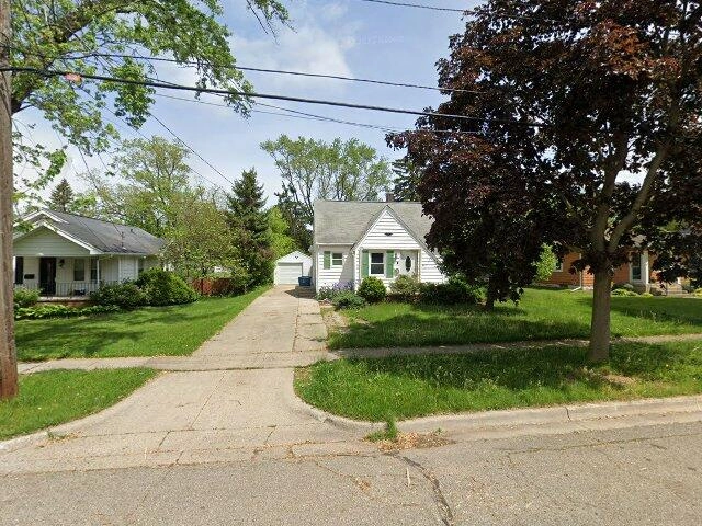 House image located at Kalamazoo, MI 49001