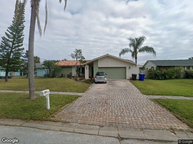 House image located at Dunedin, FL 34698
