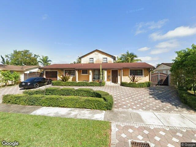 House image located at Miami, FL 33183