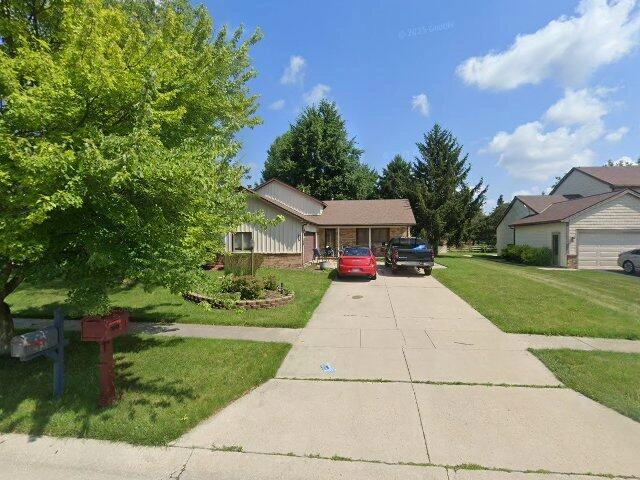House image located at Maumee, OH 43537