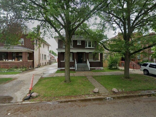 House image located at Chicago, IL 60628