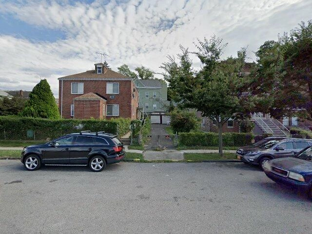 House image located at Bronx, NY 10466