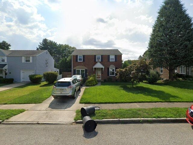 House image located at Roselle, NJ 07203