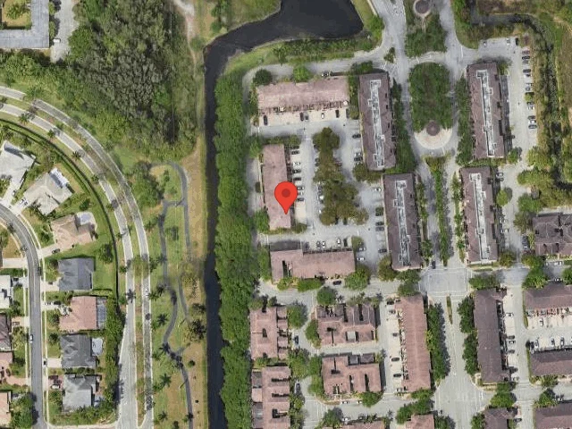 House image located at Hollywood, FL 33027