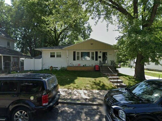 House image located at Rock Island, IL 61201