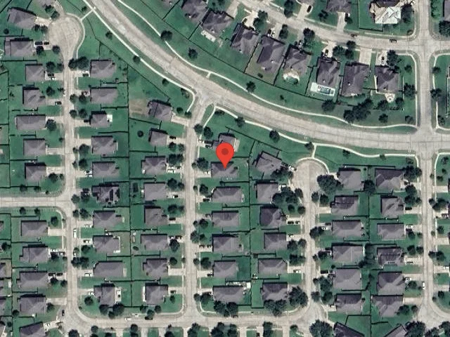 House image located at Rosharon, TX 77583