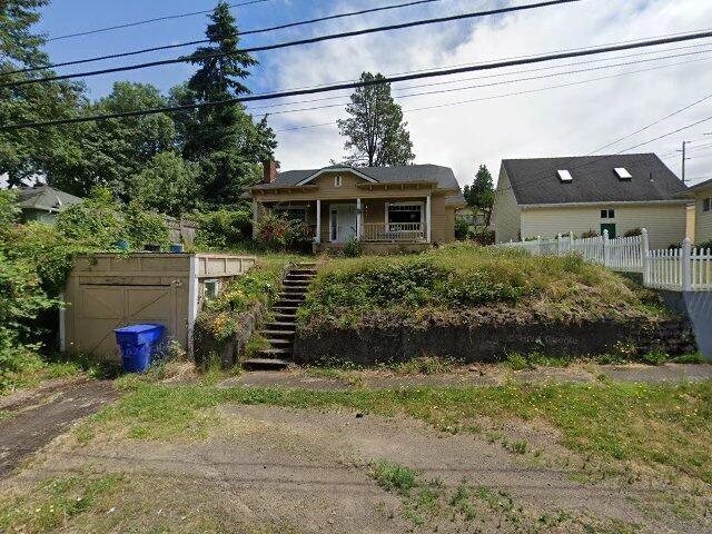 House image located at Kelso, WA 98626