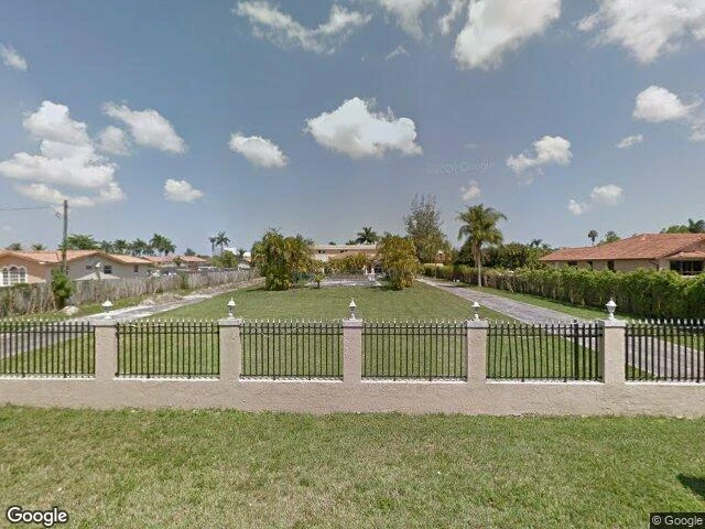 House image located at Miami, FL 33184