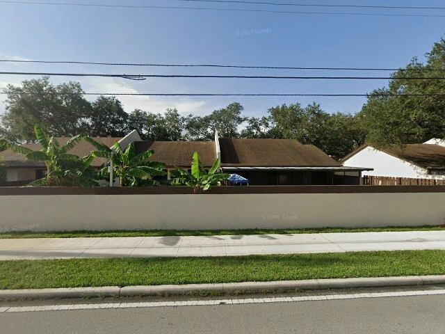 House image located at Hollywood, FL 33024