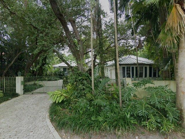 House image located at Miami, FL 33133