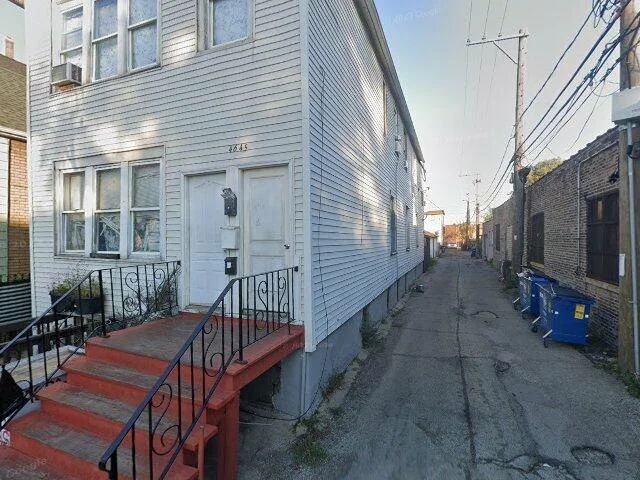 House image located at Chicago, IL 60609