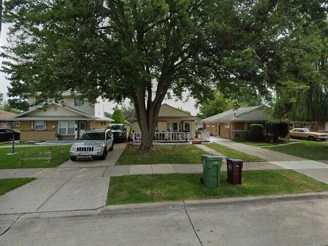 House image located at Southgate, MI 48195