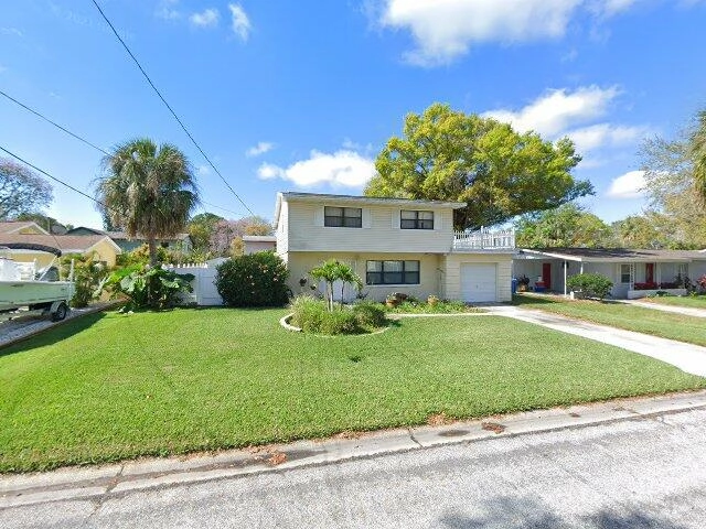 House image located at Tampa, FL 33615
