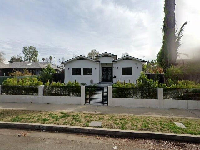 House image located at Tarzana, CA 91356