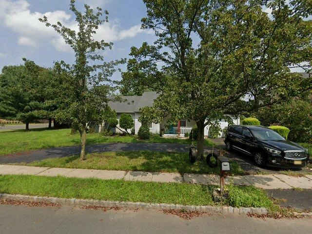 House image located at Edison, NJ 08820