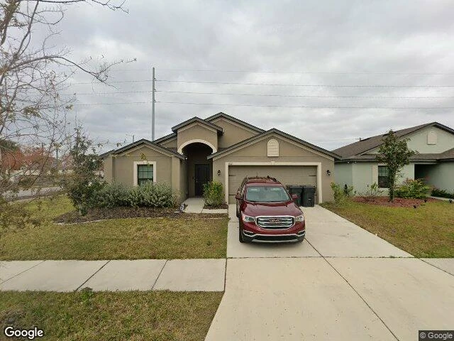 House image located at Ruskin, FL 33570